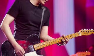 歌词 爱要有你才完美梁博