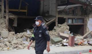 震中失联的24名特警