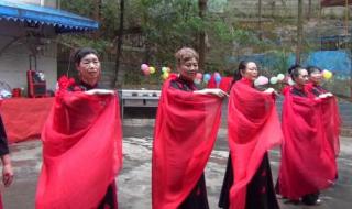 我们的祖国歌甜花香